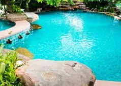 Are there any Advantages to a Fiberglass Swimming Pools?