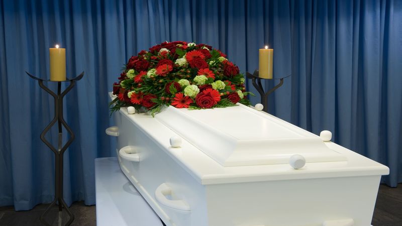 Why You Should Choose Cremation in Oakland Ca