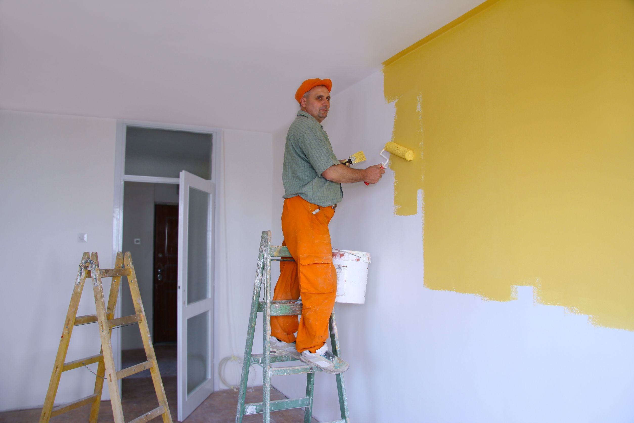 A Comprehensive Guide to Finding the Best Exterior House Painters near Me