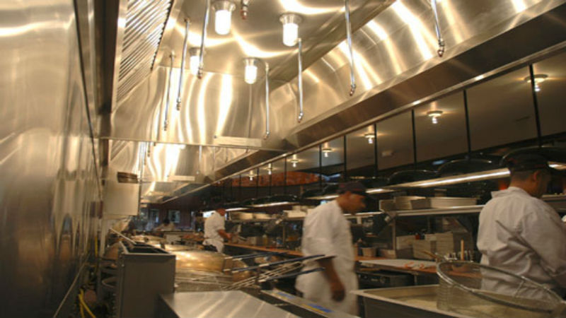 Restaurant Fire Suppression – How It Defeats Fires