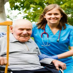 Three Signs That Your Loved One May Need In-Home Care for Seniors