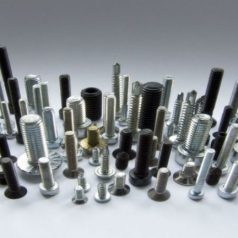 2 Components to Always Have for Your Storm Panel Business in Florida