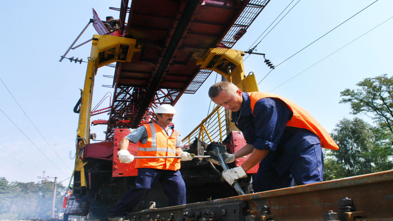 Powerful Equipment For Railroad Maintenance in the United States