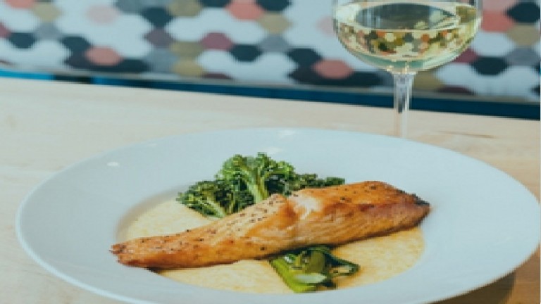 Why Many Prefer Restaurants in Saint Paul, Minnesota With Outdoor Seating