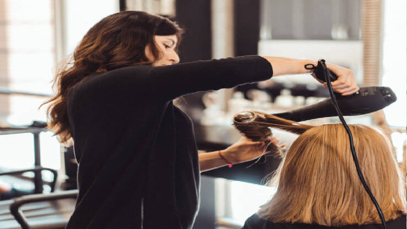 Getting Just the Right Style From Your Hair Stylist in Frisco