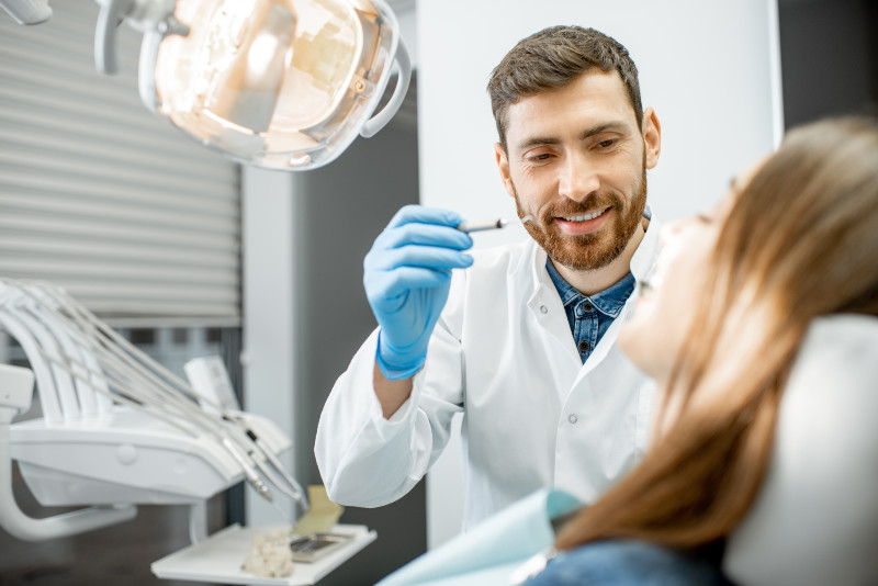 What is a Family Dentist in Melbourne FL?