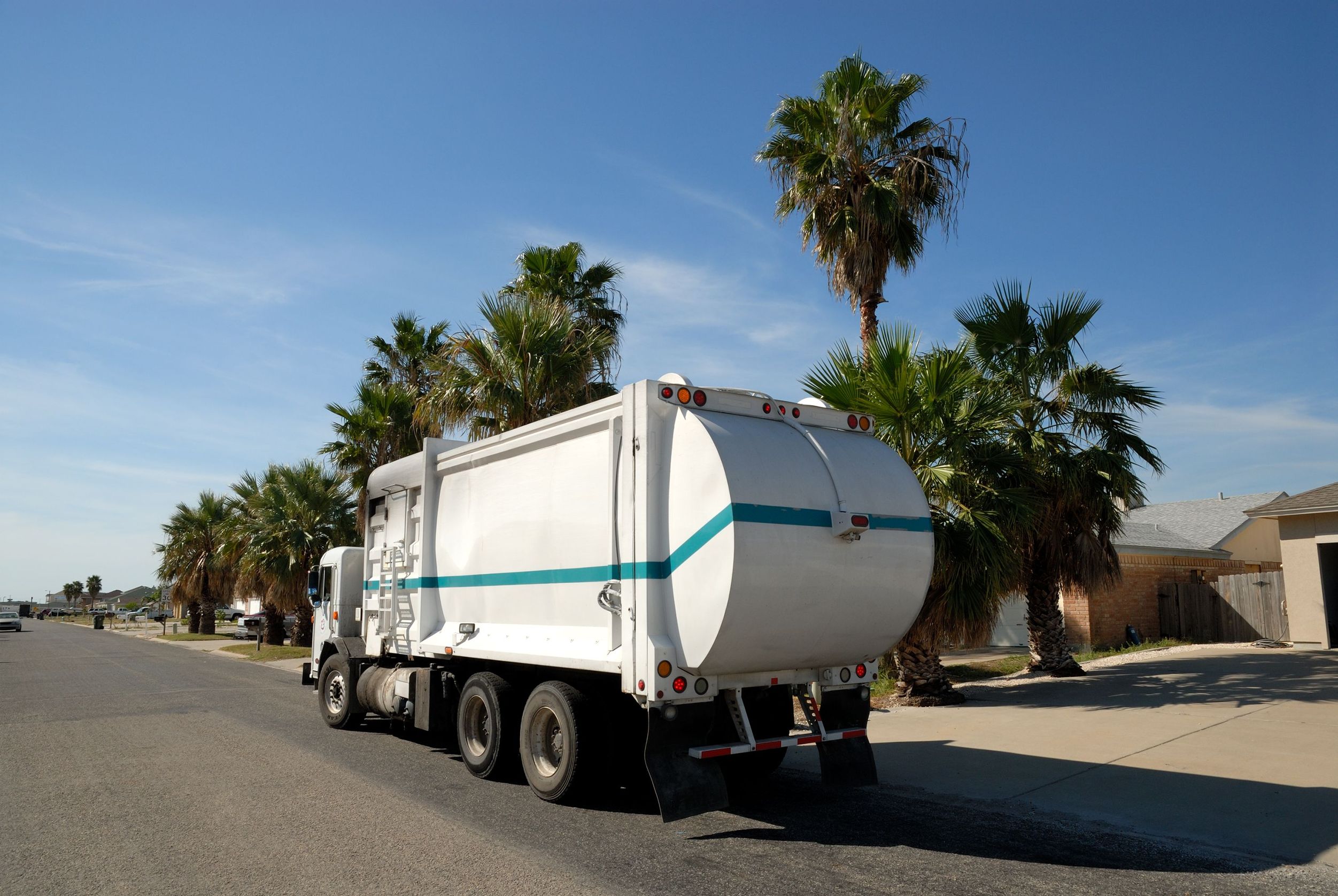 How to Choose Waste Management in Elk Grove, CA