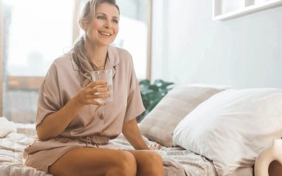 Natural Approaches to Menopause: Is Bioidentical Hormone Therapy Right for You?